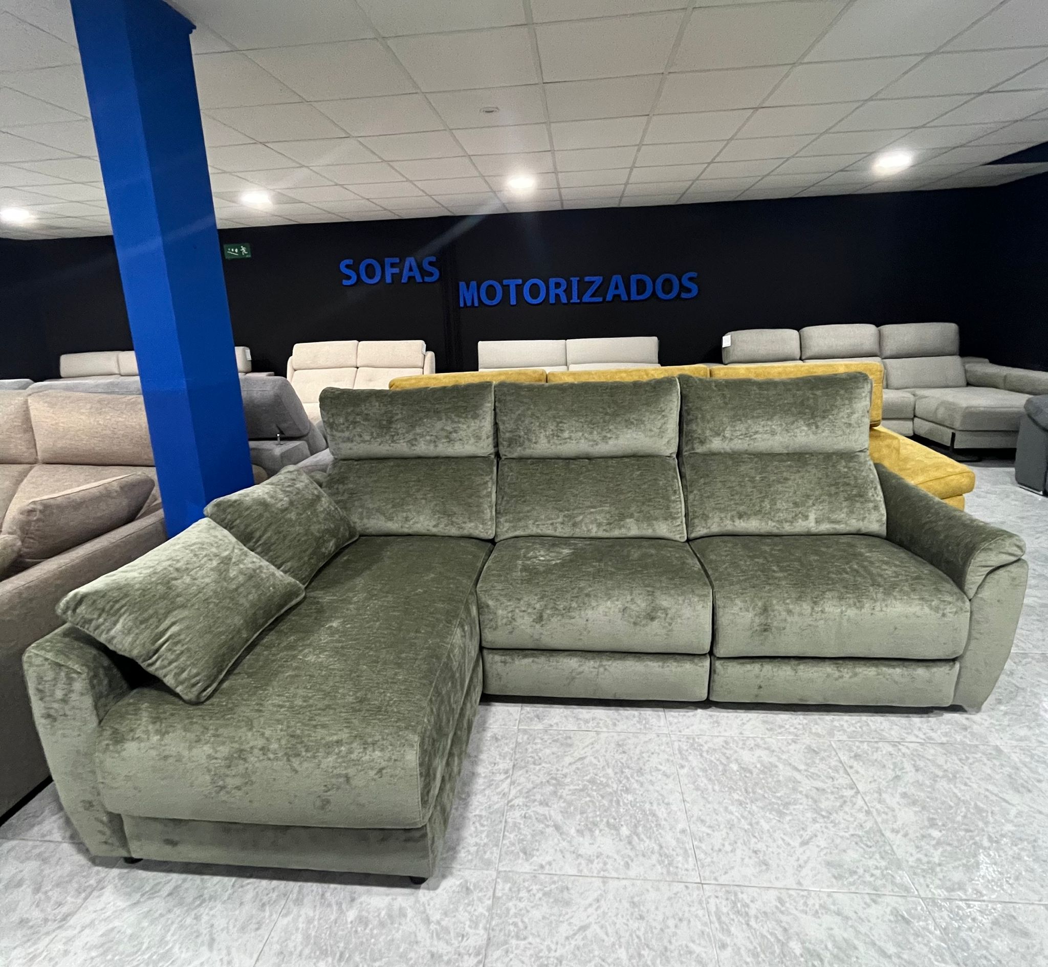 SHORT MOTORIZADO 2'74 - imagen 1